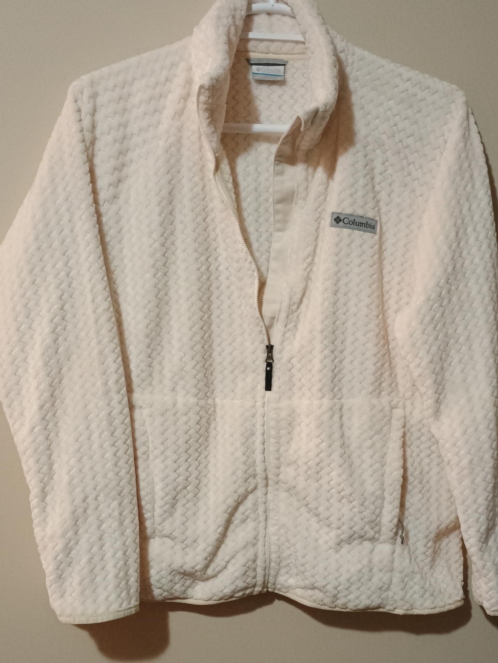 Columbia Women’s Cream Textured Full-Zip Teddy Jacket